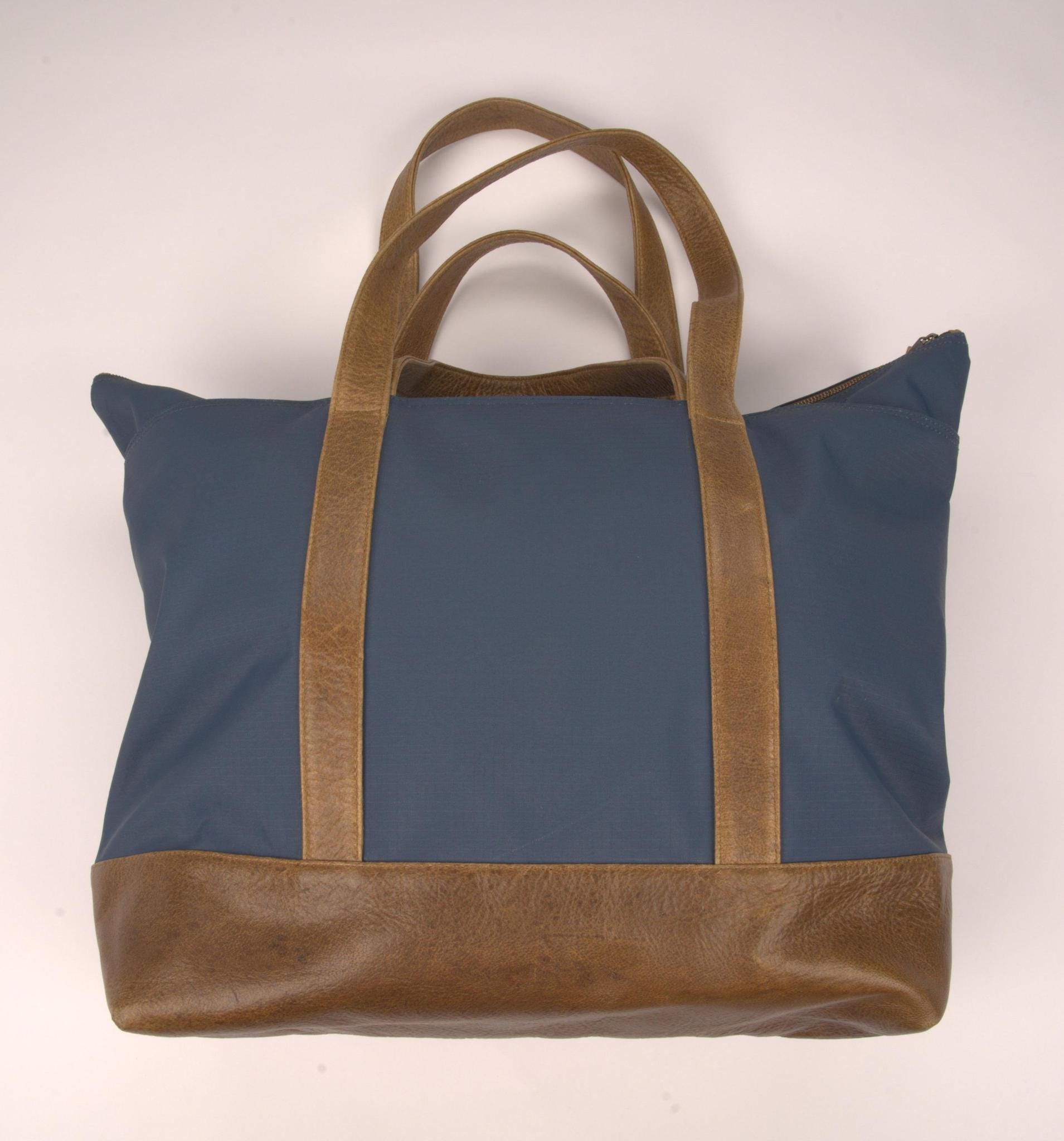 R&G Safari Tote Rivers & Glen Trading Co. Luggage Rivers and Glen Trading Co