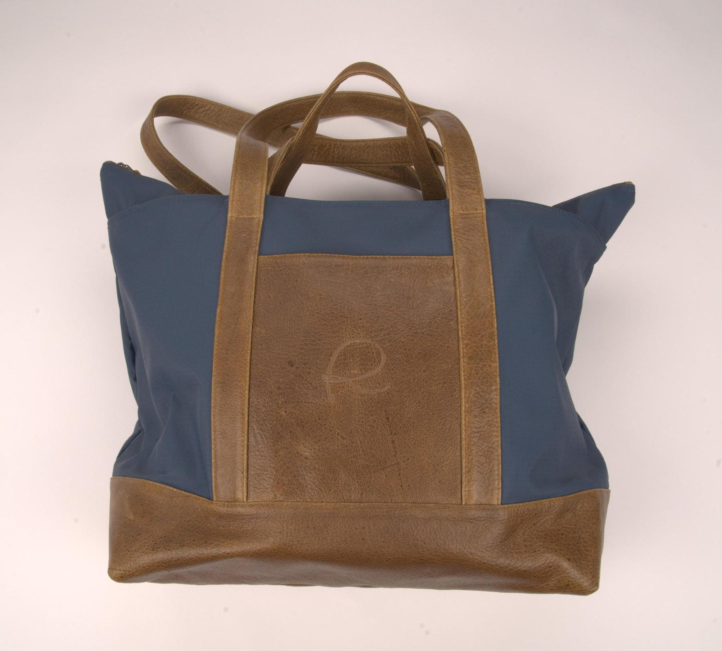 R&G Safari Tote Rivers & Glen Trading Co. London Blue with Light Oryx Luggage Rivers and Glen Trading Co
