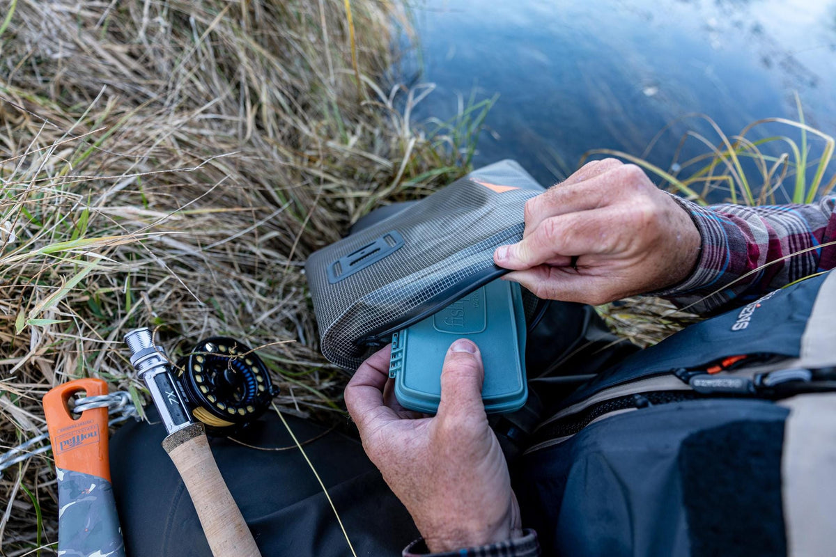 Fishpond Thunderhead Pouch Fishpond Smoke Grey Luggage Rivers and Glen Trading Co