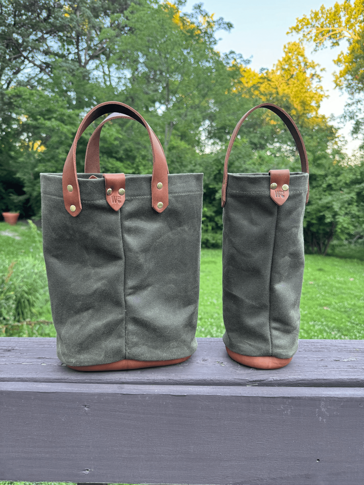 Woodley Co Double Bottle Tote Woodley Co Tan/Olive Glassware Rivers and Glen Trading Co
